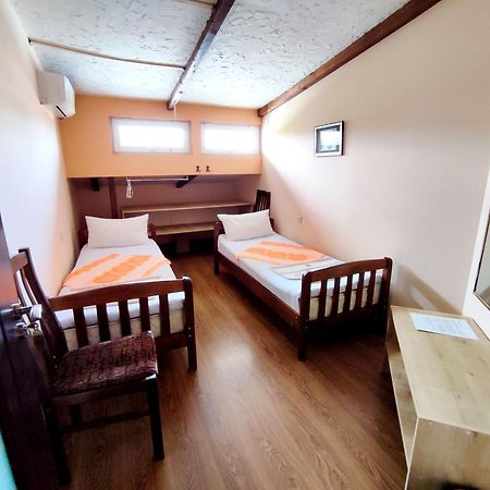 G&L Apartments Tbiliszi Kültér fotó