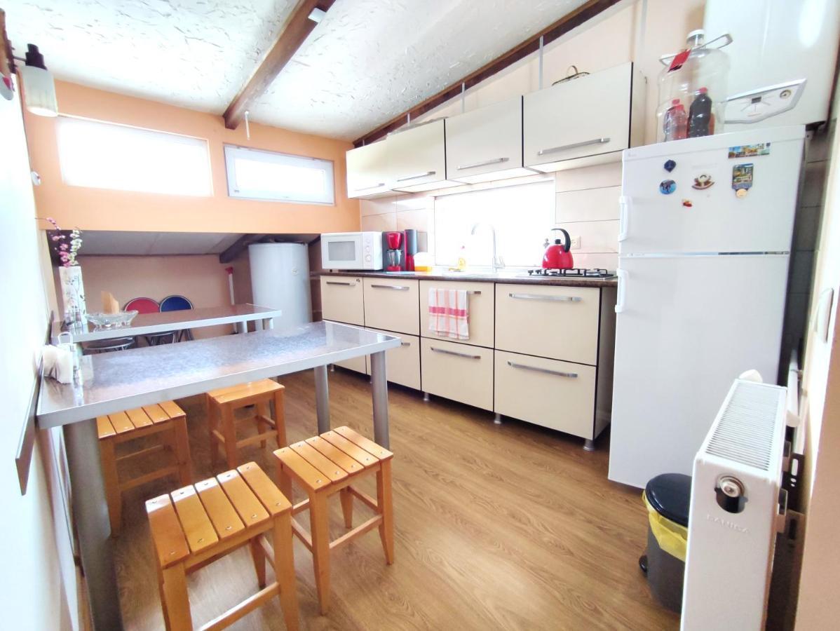 G&L Apartments Tbiliszi Kültér fotó