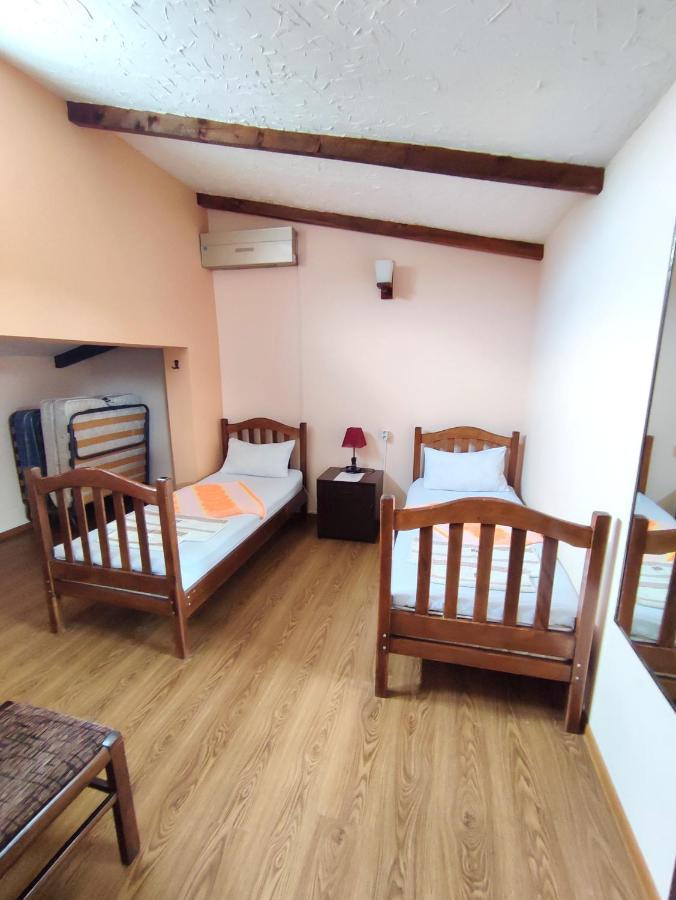 G&L Apartments Tbiliszi Kültér fotó