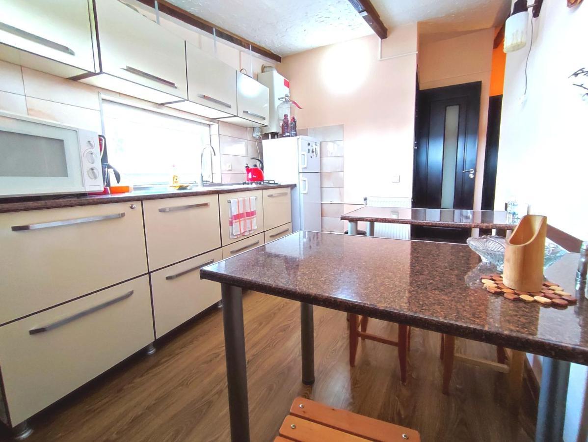 G&L Apartments Tbiliszi Kültér fotó