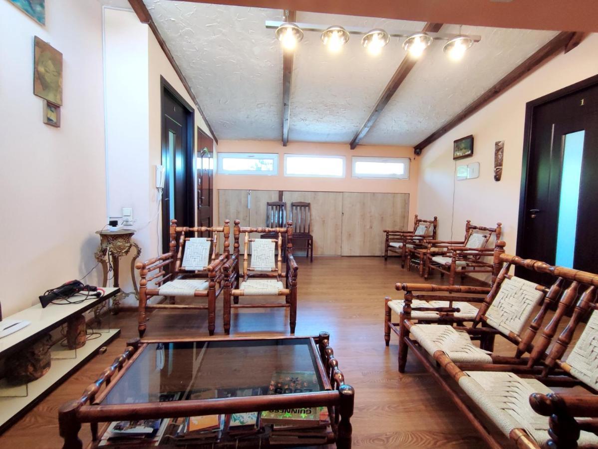 G&L Apartments Tbiliszi Kültér fotó