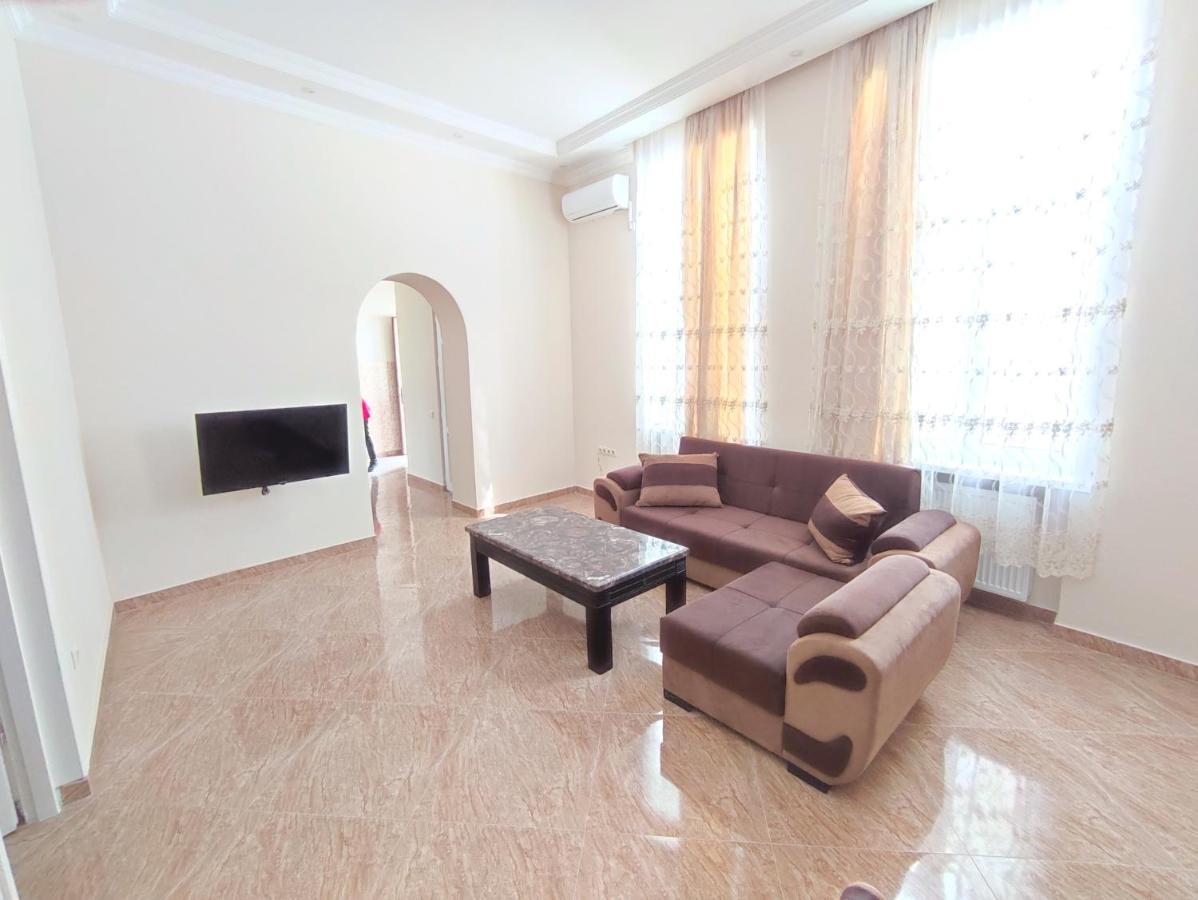 G&L Apartments Tbiliszi Kültér fotó