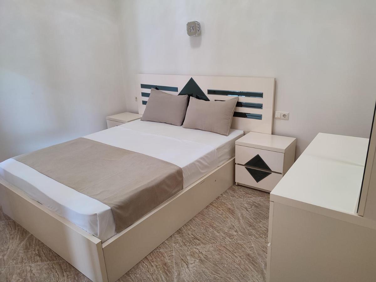 G&L Apartments Tbiliszi Kültér fotó